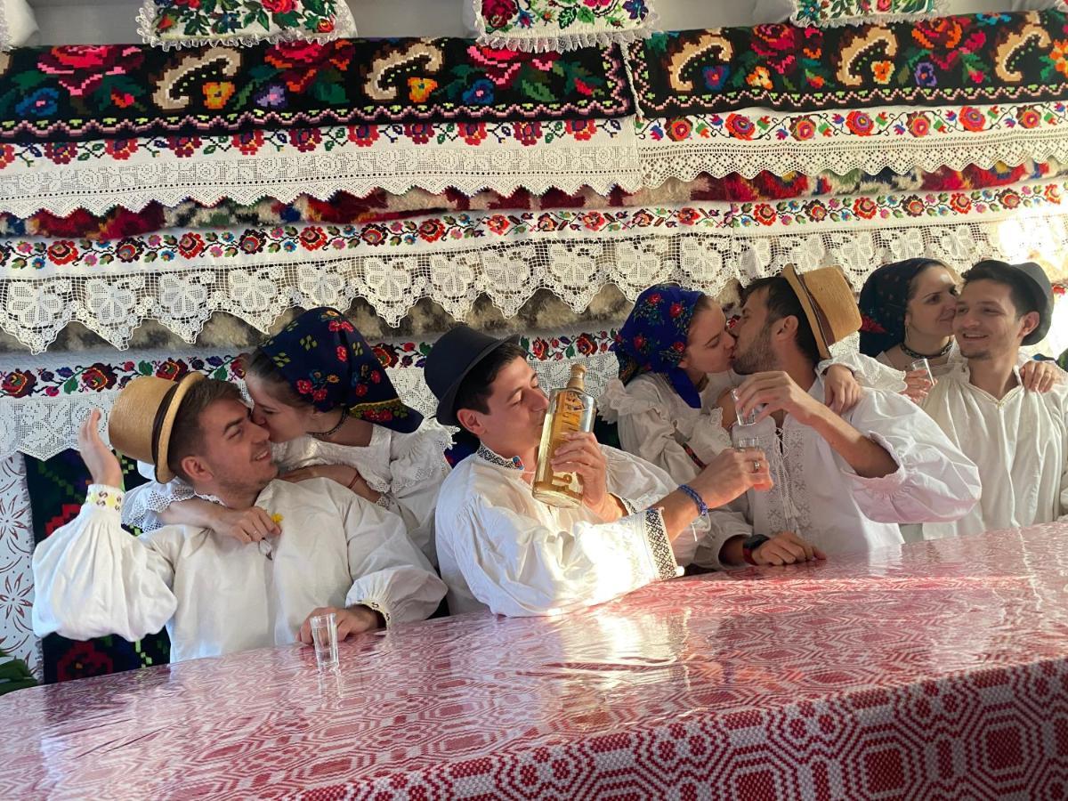 Floare De Maramures 1 Vadu Izei Zewnętrze zdjęcie