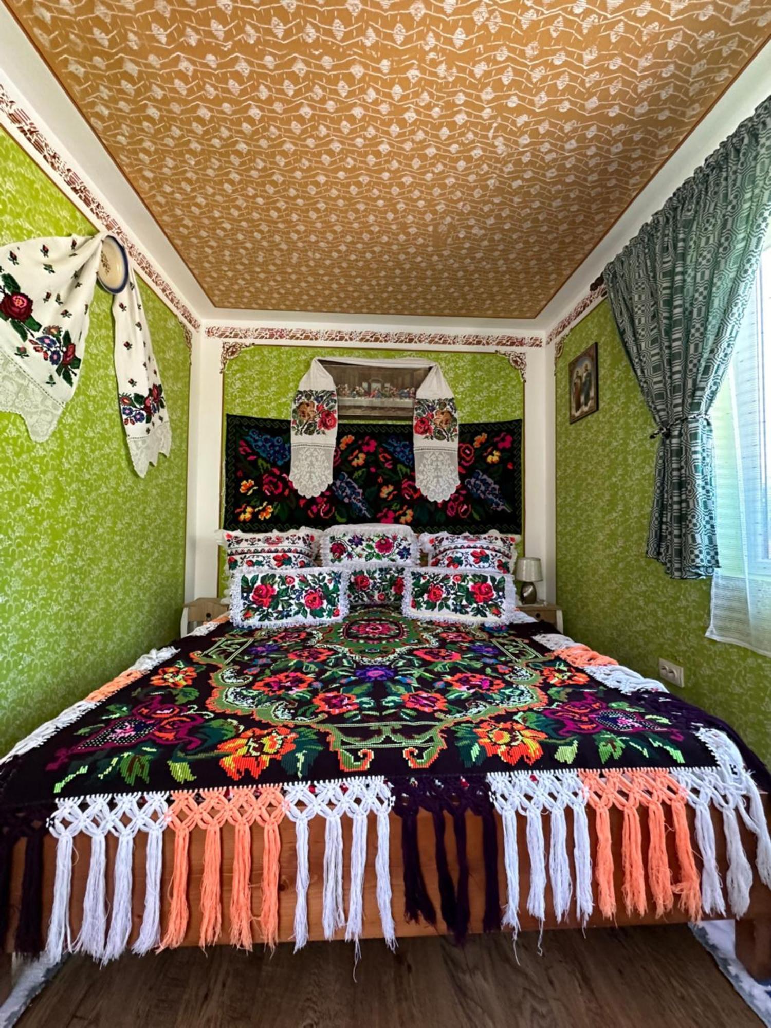 Floare De Maramures 1 Vadu Izei Zewnętrze zdjęcie